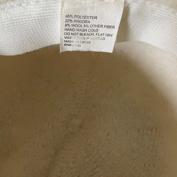 Bucket Hat Cap - Winter White -  Angora/Wool/Polyester - SIze 23 - Picture 7 of 7